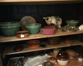 Many fun vintage items