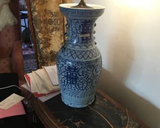 Antique Chinese lamp