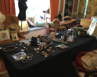 Plethora of vintage ladies clothes, hats, shoes and accessories 