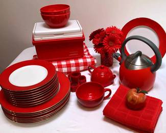 Crate and Barrel, Plus Just Red