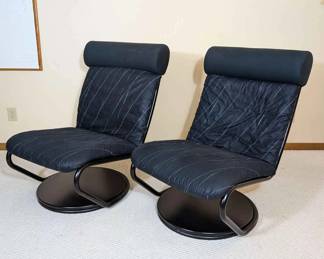 Pair Black Metal Frame Swivel Lounge Chairs, Armless