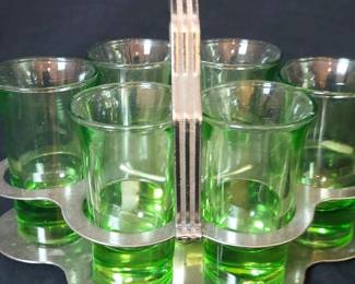  05 Vintage Uranium Glass Shot Glasses In Metal Caddy