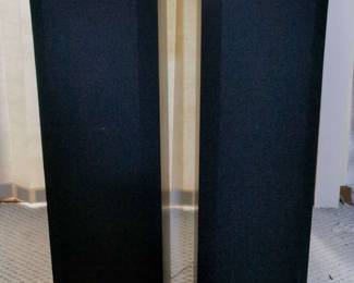 Boston Acoustics Lynnfield Speakers Kenwood TK66 Stereo Receiver