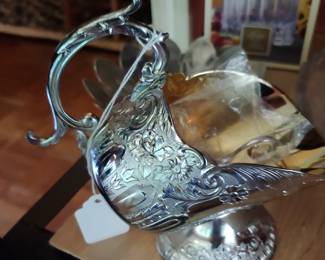 Silver sugar scoop bowl w/scooper
