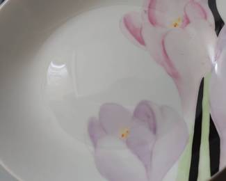 Place setting of 6 Mikasa 'Vogue' pattern
