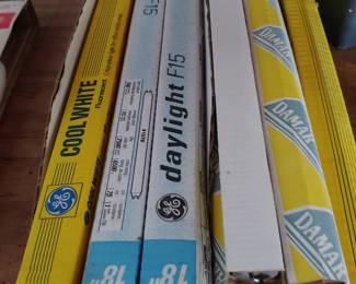 13 florescent blubs 18"