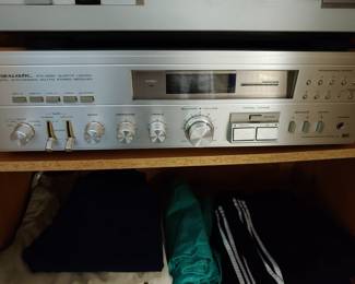 Realistic am/fm/phono/tape