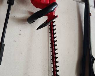Craftsman hedge clipper 24"