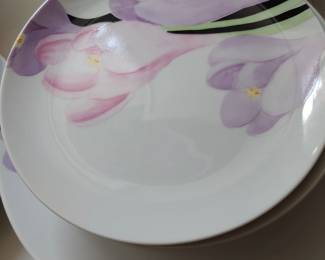 Place setting of 6 Mikasa 'Vogue' pattern