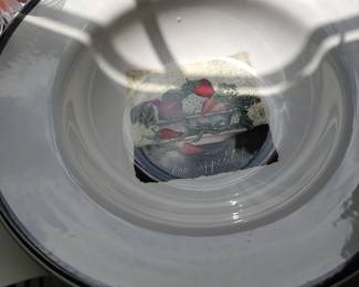 8 soup bowls / 2 large salad bowls Portugal