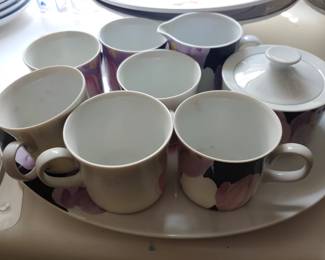 Place setting of 6 Mikasa 'Vogue' pattern