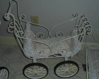 Matching doll buggy