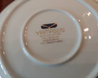 12 Place setting dishes Yamasen Gold Collection 80 total pieces 24k gold plated