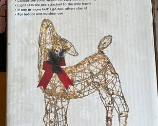 26' reindeer sculpture lighted
