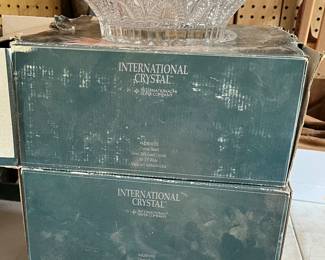 Three crystal bowls. 