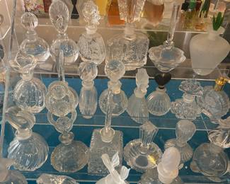 COLLECTION OF PERFUME BOTTLES