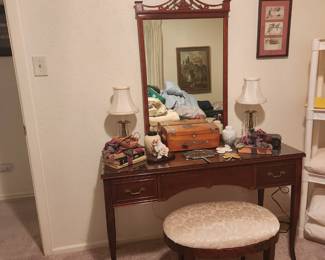 Rway vanity and stool