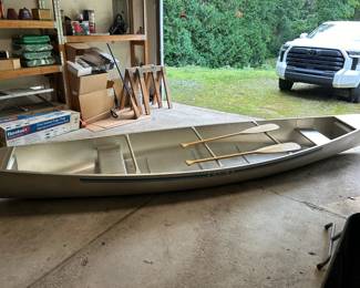 GRUMMAN EAGLE CANOE 17ft