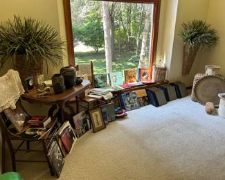 LOTS of VINTAGE ALUBMS & BOOKS