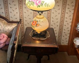 Gone with the wind antique lamp
