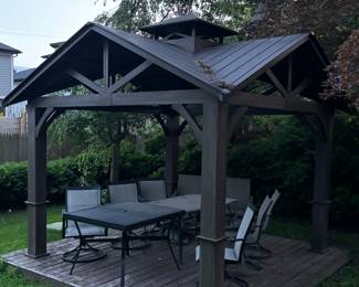 Very nice Gazebo 