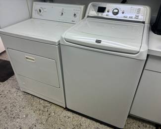 Maytag washer / dryer