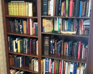 Books / book shelves