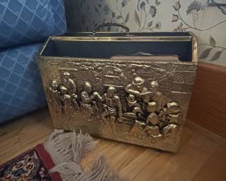 Vintage media holder