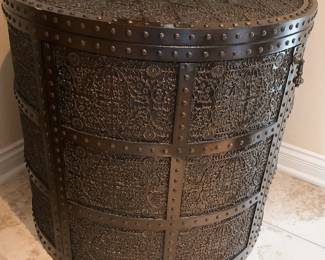 Kensington Barrel Storage Table