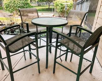 Hightop Patio Set