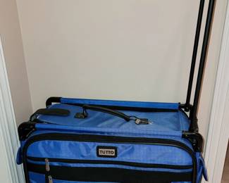 Tutto Machine On Wheels