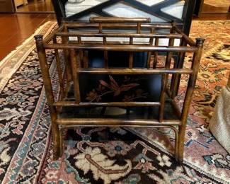 Chinoiserie magazine holder