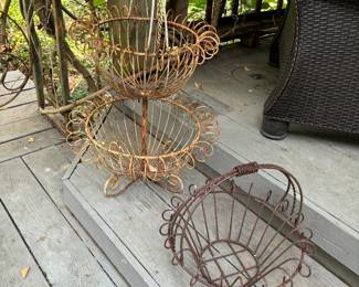 Nice Iron patio/deck baskets
