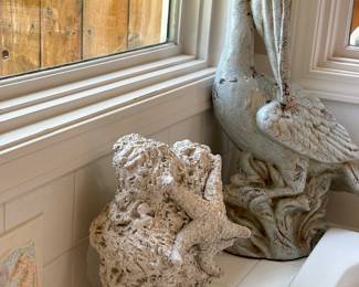 Love the Star Fish clinging to maybe coral like artwork