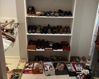 Size 6 ad 6.5 Shoes.  Many brand new. Hangers