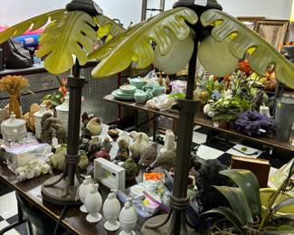 Love thee Coconut tree lamps. One is missing a globe