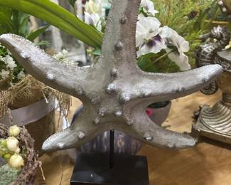 Love this starfish sculpture