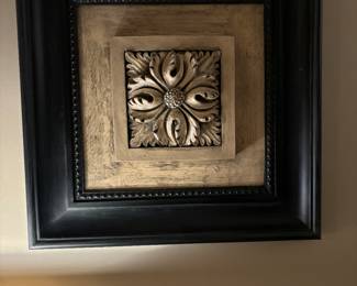 Medallion plaster like frame. 16"X16"