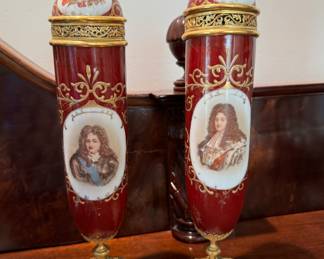 Pr. Sevres-style urns