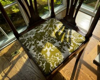 English mahogany corner chair c. 1800