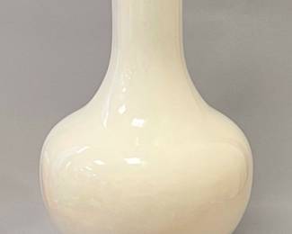 Vintage White Porcelain Lamp
