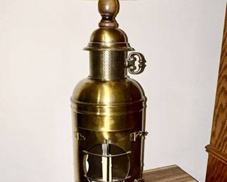 Brass base lamp
