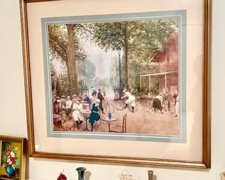 Wall art, small collectibles