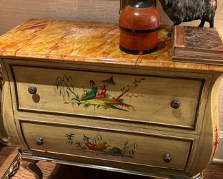 PAIR OF CHINOISERIE CABINETS