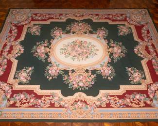 Hand-Woven NeedlePoint Rug 9 ft 10 in x 7 ft 9 in (118" x 93") in&nbsp;Excellent Condition
