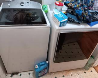WASHER AND DRYER