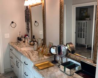 Cute powder room accessories. Mirrors not for sale.