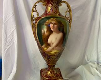 Royal Vienna – Beehive Mark signed Austria