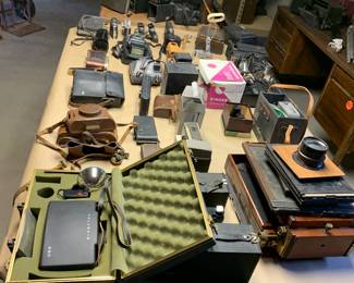 Antique/vintage camera equipment.
