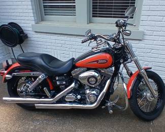 2008 Harley-Davidson Dyna Super Glide Custom
2-Cylinders, 4-Stroke, 1584cc
Just over 26K miles
Not a scratch on it!
Blue book is $9,600
NOT subject to full 50% discount!